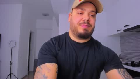 Snapshot of zackconnorsx chatting on 02/06/26, 04:06 Zack online show from 02/06/26, 04:06