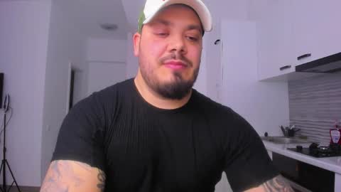 Snapshot of zackconnorsx chatting on 03/29/26, 10:10 Zack online show from 03/29/26, 10:10