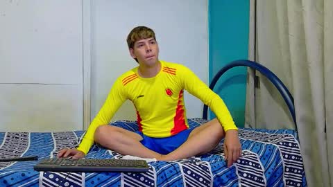 Snapshot of zackmontiel07 chatting on 02/10/26, 08:51 ZackMontiel07 online show from 02/10/26, 08:51