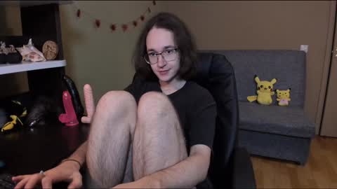 Snapshot of zackstivensen chatting on 12/06/24, 11:57 Zachary next stream on monday online show from 12/06/24, 11:57