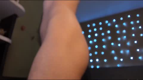 Snapshot of zackstivensen chatting on 01/13/25, 02:28 Zachary next stream on monday online show from 01/13/25, 02:28