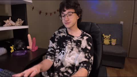 Snapshot of zackstivensen chatting on 01/24/25, 12:09 Zachary next stream on monday online show from 01/24/25, 12:09