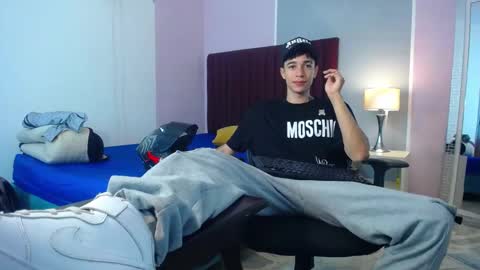 zack online show from 01/04/25, 04:00