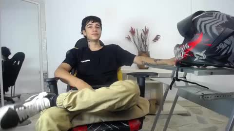 zack online show from 01/20/25, 07:14