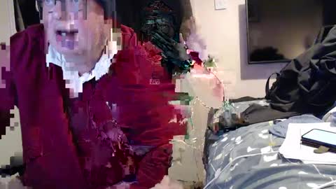 Snapshot of zacsmithuk chatting on 01/20/25, 10:51 Zac Smitj online show from 01/20/25, 10:51