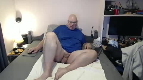 Snapshot of zacsmithuk chatting on 02/26/25, 11:52 Zac Smitj online show from 02/26/25, 11:52