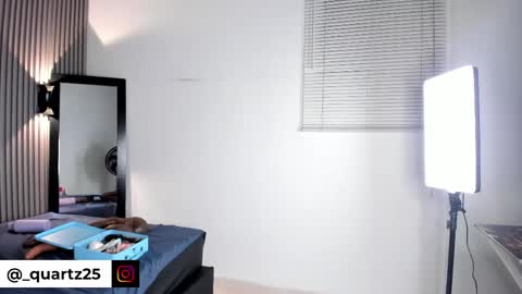 zafira online show from 04/17/26, 04:04