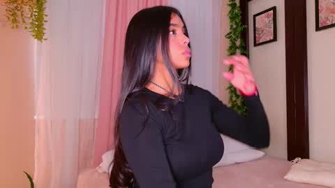   online show from 11/23/25, 06:08