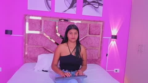 Snapshot of zafira_brown chatting on 06/16/26, 03:09 Zafira brown online show from 06/16/26, 03:09