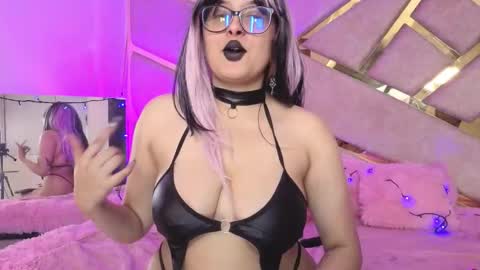   online show from 02/08/26, 04:05