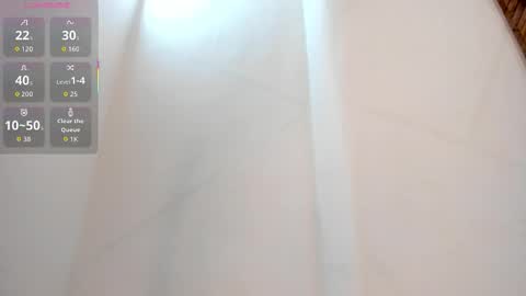 Zafiro online show from 10/23/25, 09:24