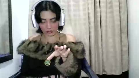 Snapshot of zafiro_rubi chatting on 04/16/26, 12:55 Zafiro online show from 04/16/26, 12:55