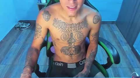 BiG Zafiro online show from 12/02/25, 12:21