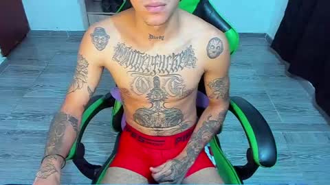 Snapshot of zafirocum chatting on 03/30/26, 11:33 BiG Zafiro online show from 03/30/26, 11:33