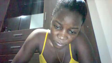Snapshot of zainxxxx chatting on 04/26/26, 05:10 zainxxxx online show from 04/26/26, 05:10