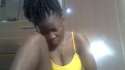 Snapshot of zainxxxx chatting on 07/11/26, 12:19 zainxxxx online show from 07/11/26, 12:19