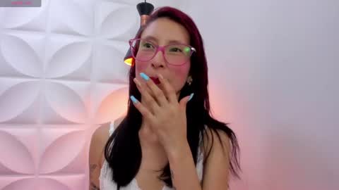 Snapshot of zaira_sweet4 chatting on 07/02/26, 03:45 zaira_sweet4 online show from 07/02/26, 03:45