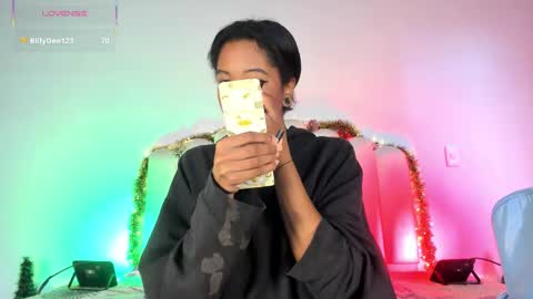 Zaira online show from 11/30/25, 01:48