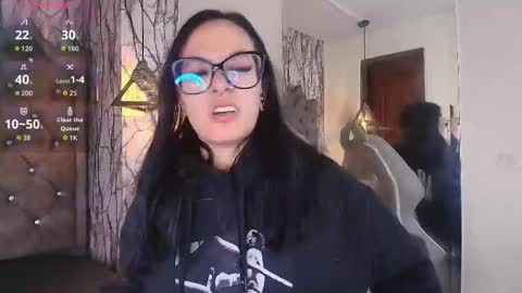   online show from 11/23/25, 06:30