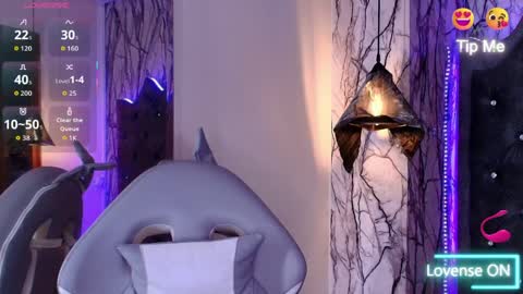 Snapshot of zami_escobar_of chatting on 04/08/26, 06:08 online show from 04/08/26, 06:08