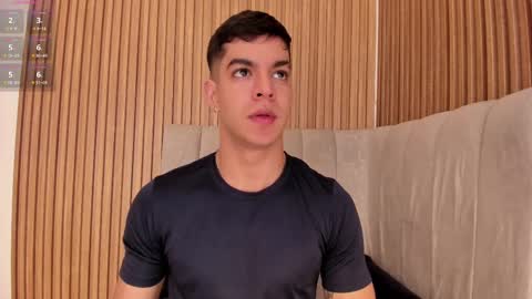 Snapshot of zamir_scott chatting on 02/16/25, 02:32 zamir online show from 02/16/25, 02:32