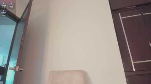 Snapshot of zamir_scott chatting on 09/19/25, 08:20 zamir online show from 09/19/25, 08:20