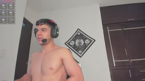 Snapshot of zamir_scott chatting on 10/01/25, 08:37 zamir online show from 10/01/25, 08:37