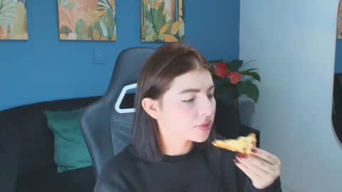 zamira_taylor online show from 02/07/26, 01:09