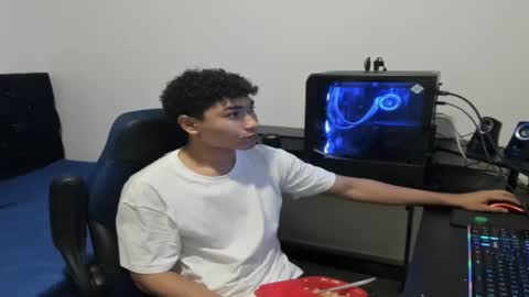 Snapshot of zammcito_ chatting on 12/06/24, 01:29 zamm online show from 12/06/24, 01:29