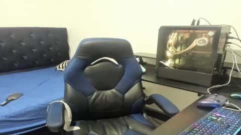 Snapshot of zammcito_ chatting on 12/25/24, 12:48 zamm online show from 12/25/24, 12:48