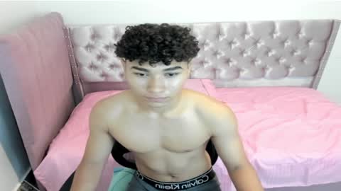 Snapshot of zammcito_ chatting on 01/09/25, 01:50 zamm online show from 01/09/25, 01:50