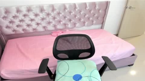 Snapshot of zammcito_ chatting on 01/10/25, 02:35 zamm online show from 01/10/25, 02:35