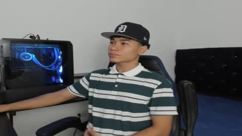 Snapshot of zammcito_ chatting on 01/16/25, 01:06 zamm online show from 01/16/25, 01:06