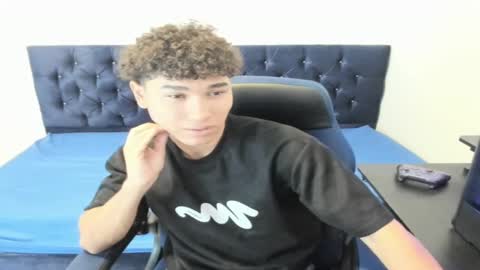 Snapshot of zammcito_ chatting on 01/20/25, 05:37 zamm online show from 01/20/25, 05:37