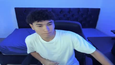 Snapshot of zammcito_ chatting on 01/23/25, 09:39 zamm online show from 01/23/25, 09:39