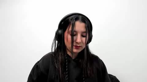 zammii69 online show from 10/12/25, 02:16