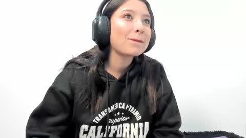 zammii69 online show from 10/19/25, 02:29