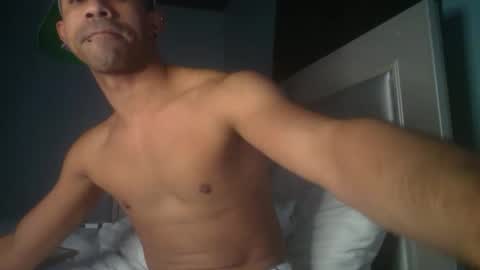 Snapshot of zamoraedii1994 chatting on 12/13/24, 12:20 Edii online show from 12/13/24, 12:20