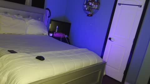 Snapshot of zamoraedii1994 chatting on 12/18/24, 04:20 Edii online show from 12/18/24, 04:20