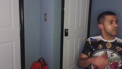 Snapshot of zamoraedii1994 chatting on 12/25/24, 02:14 Edii online show from 12/25/24, 02:14