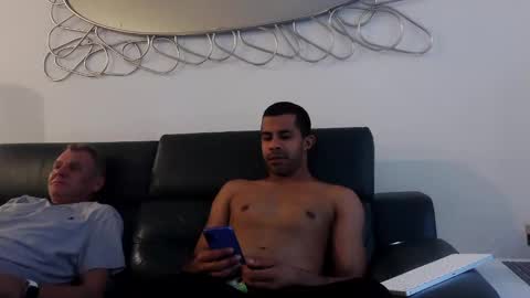 Snapshot of zamoraedii1994 chatting on 01/05/25, 06:45 Edii online show from 01/05/25, 06:45