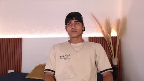 Zander online show from 12/07/24, 01:51