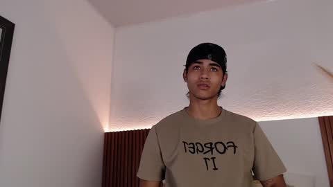 Zander online show from 12/14/24, 01:49