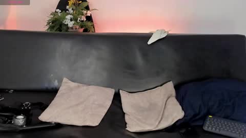 Snapshot of zane_lux chatting on 04/12/26, 03:17 Zane Lux online show from 04/12/26, 03:17