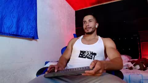 Snapshot of zanemaverick chatting on 04/18/26, 03:32 zanemaverick online show from 04/18/26, 03:32