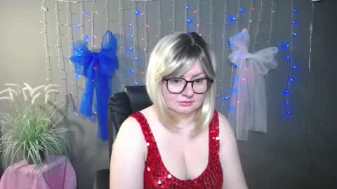 Snapshot of zannadreil chatting on 12/01/25, 07:19 zannadreil online show from 12/01/25, 07:19