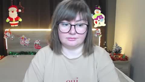 Snapshot of zannadreil chatting on 12/13/25, 07:53 zannadreil online show from 12/13/25, 07:53