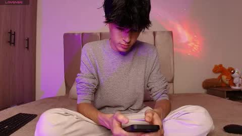 Snapshot of zanty2308 chatting on 03/30/26, 09:49 Tiiago Mallz online show from 03/30/26, 09:49