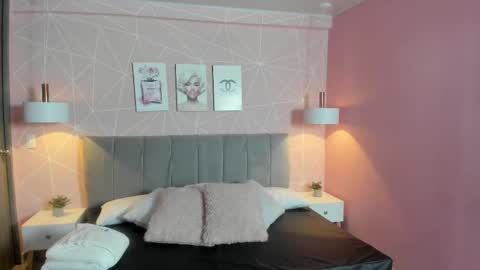 Zara Sweet  online show from 09/11/25, 01:44