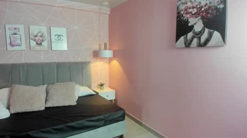 Snapshot of zara__sweet chatting on 10/31/25, 01:45 Zara Sweet online show from 10/31/25, 01:45